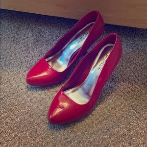 Kenneth Cole red heels